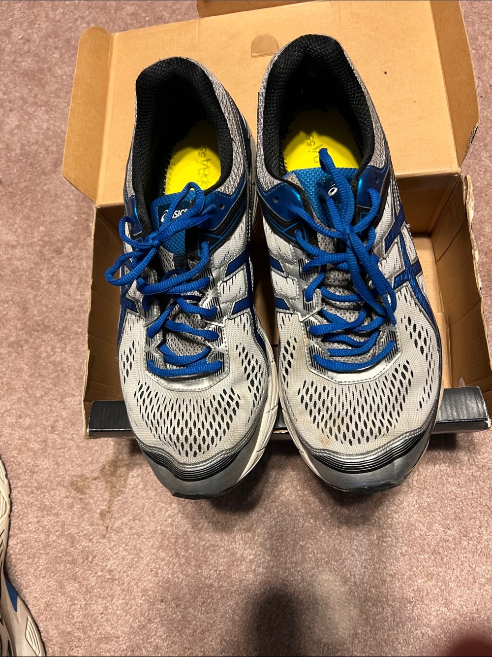 Asics Men's Gray and Blue Athletic Running Shoes
